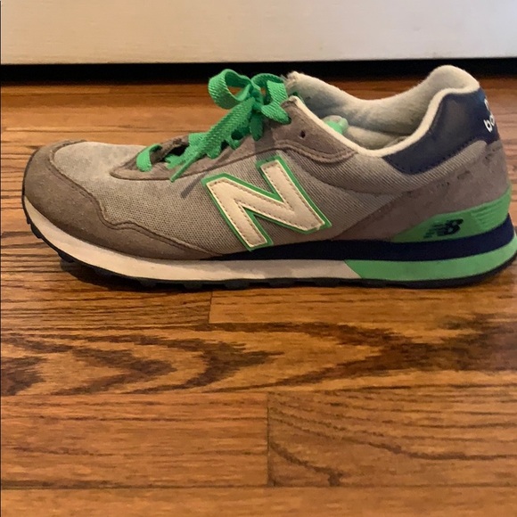 Women’s 515 New Balance Size 7.5 - Picture 2 of 4
